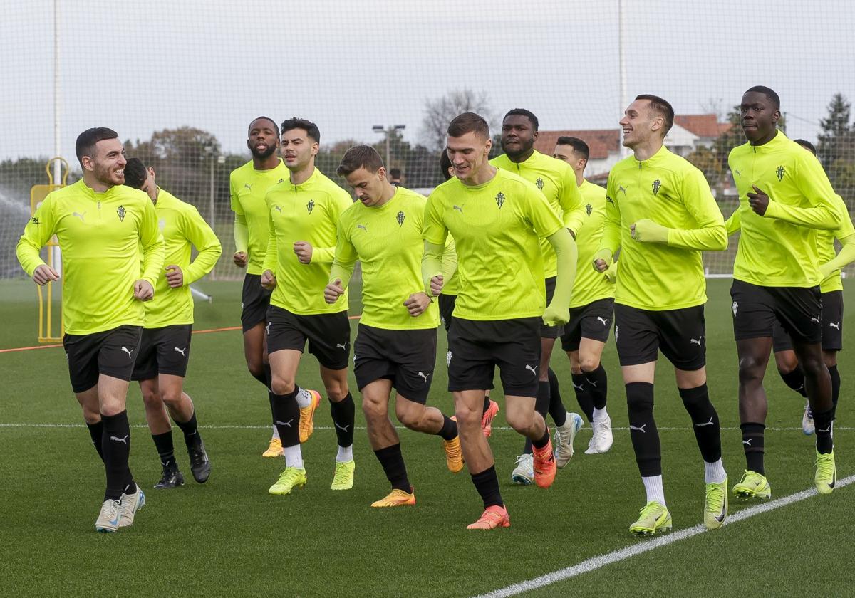 Entrenamiento del Sporting (02/01/2025)