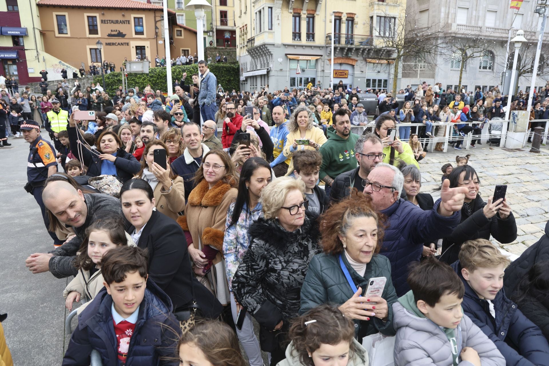 Las imágenes de la llegada de los Reyes Magos a Gijón