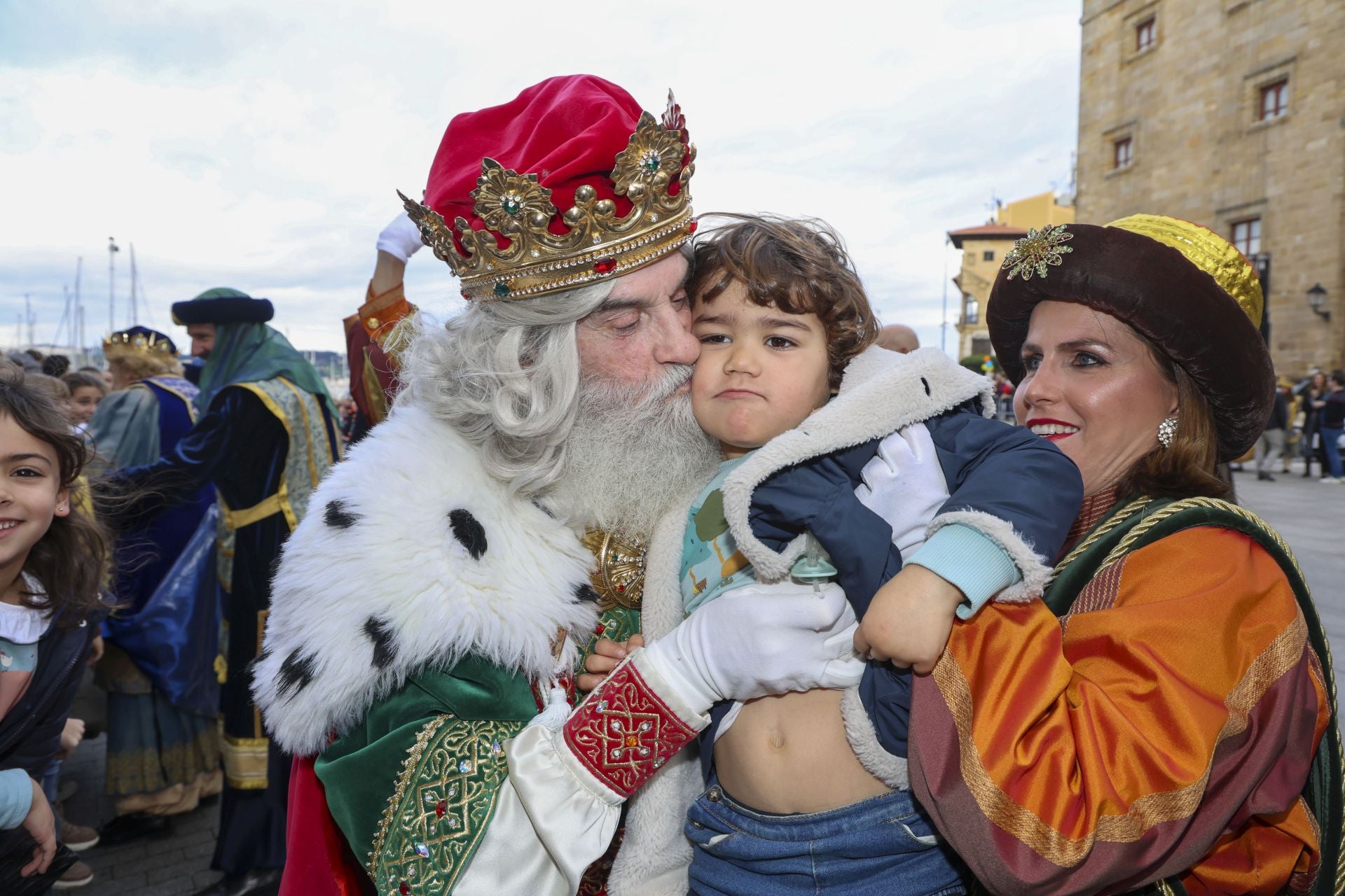 Las imágenes de la llegada de los Reyes Magos a Gijón