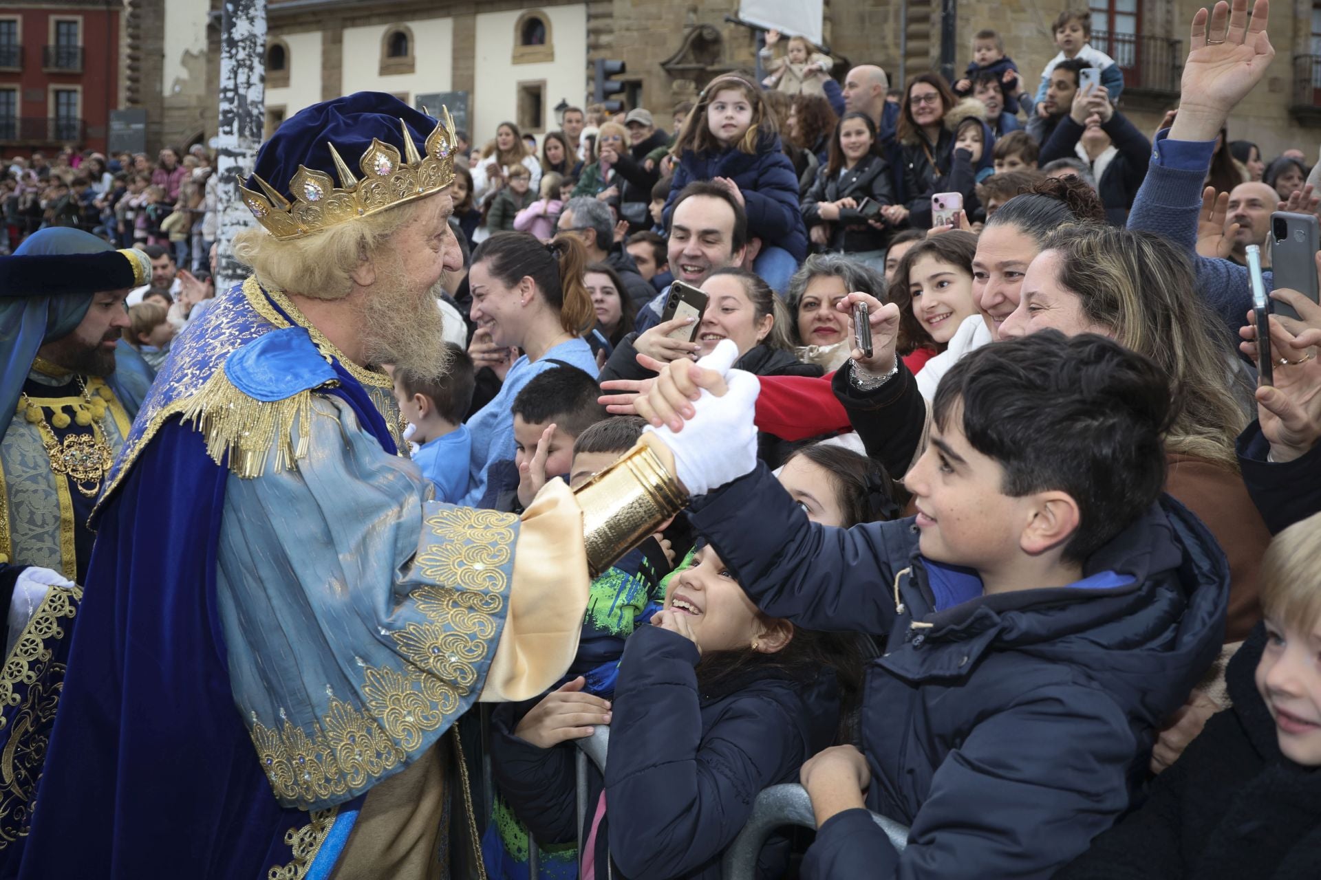 Las imágenes de la llegada de los Reyes Magos a Gijón