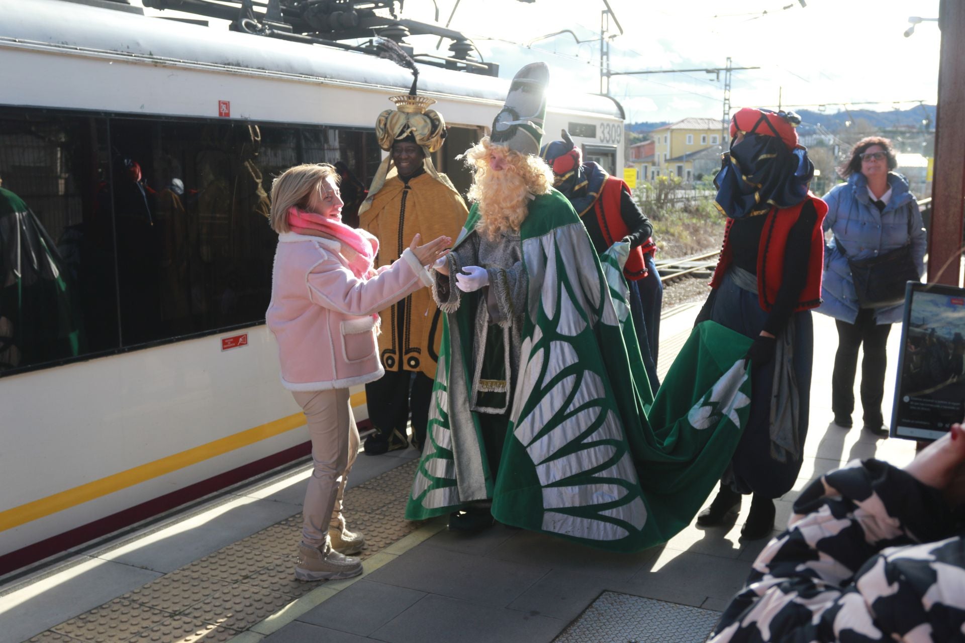 La magia de los Reyes Magos llena Noreña