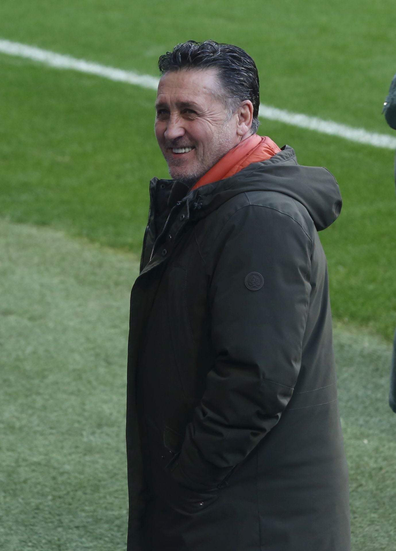 Entrenamiento del Real Oviedo en el día de Reyes mirando al derbi