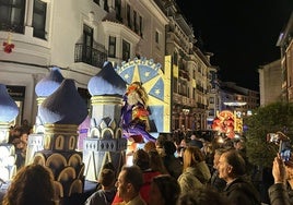 La cabalgata de Reyes Magos en Pravia.