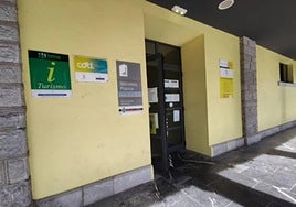 La oficina de turismo de Pravia.