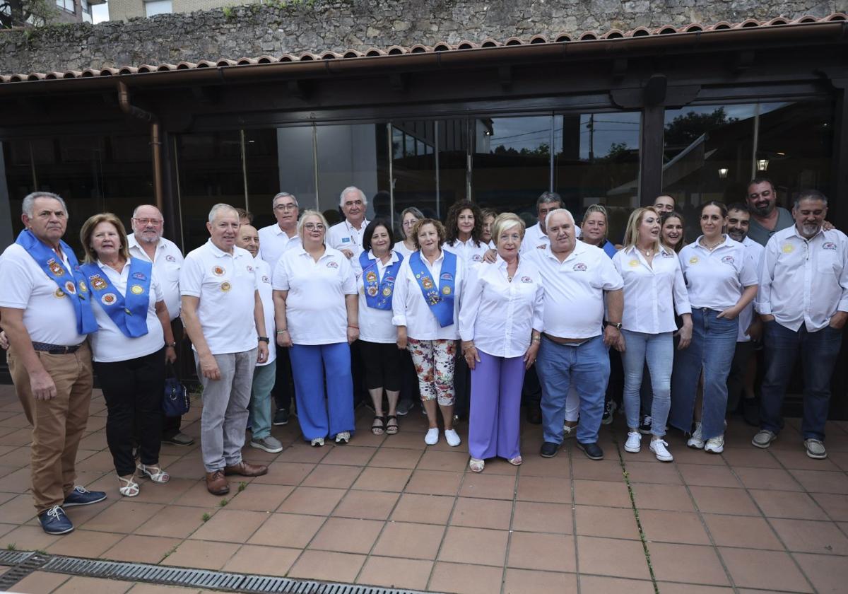 Los Gastrónomos del Yumay distinguen a la sidrería Casa Lin