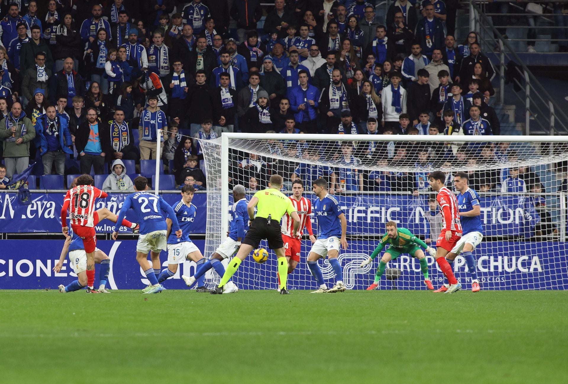 Las mejores imágenes del Real Oviedo - Sporting de Gijón