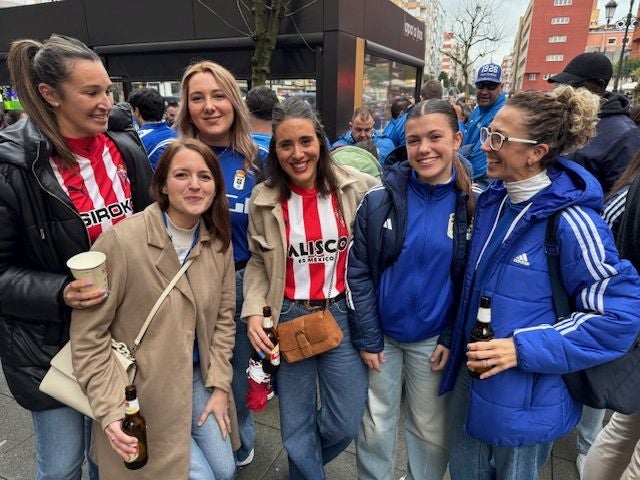 ¿Estuviste animando al Real Oviedo antes del derbi? ¡Búscate en las fotos!