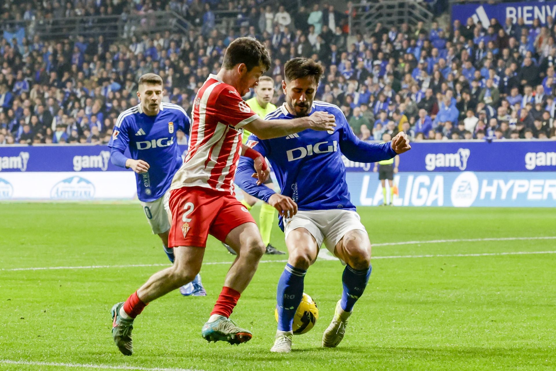 Las mejores imágenes del Real Oviedo - Sporting de Gijón