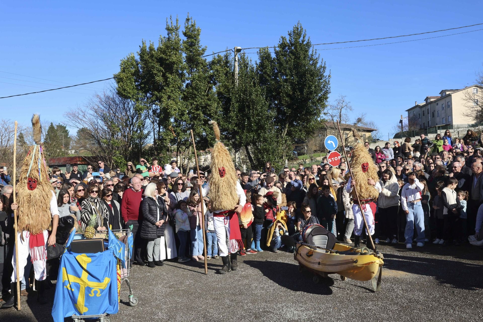 Sidros, Comedies... y hasta pitufos en Valdesoto