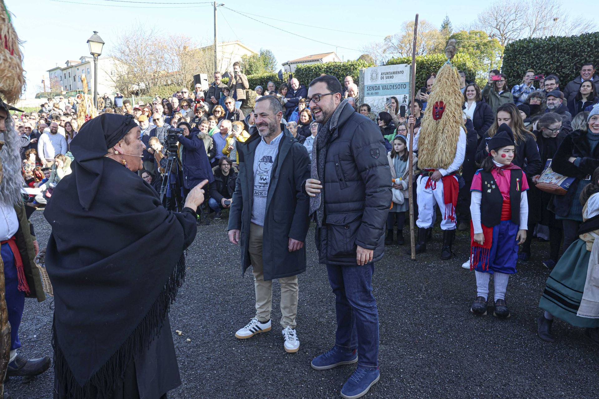 Sidros, Comedies... y hasta pitufos en Valdesoto