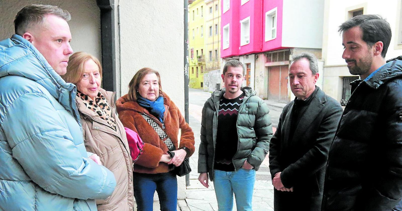 El Principado confía en acabar con los «precios desorbitados» en las viviendas de Cimavilla y La Arena