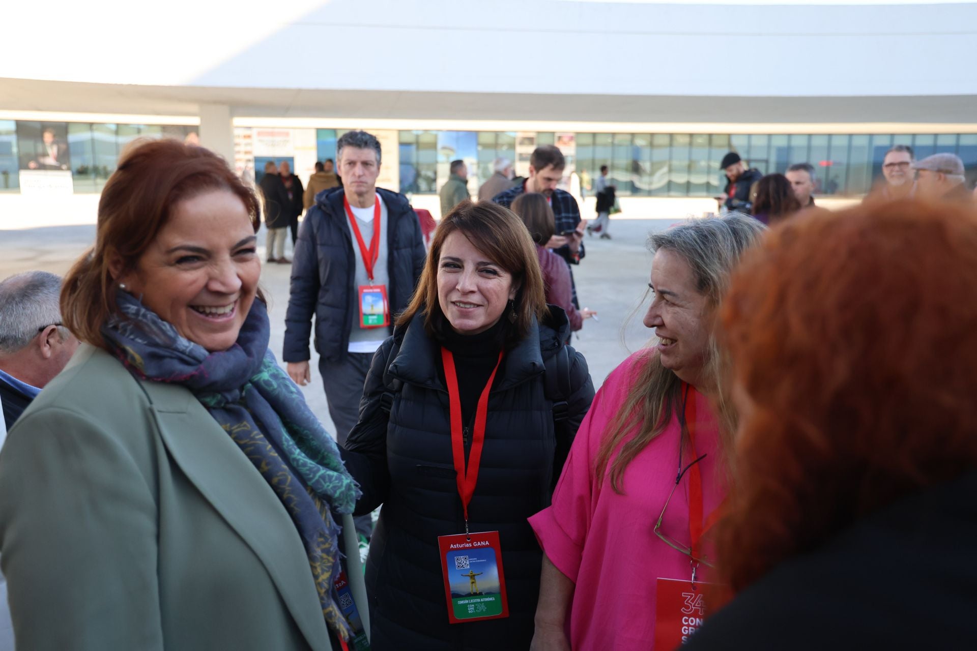 El Niemeyer de Avilés, abarrotado por el congreso socialista