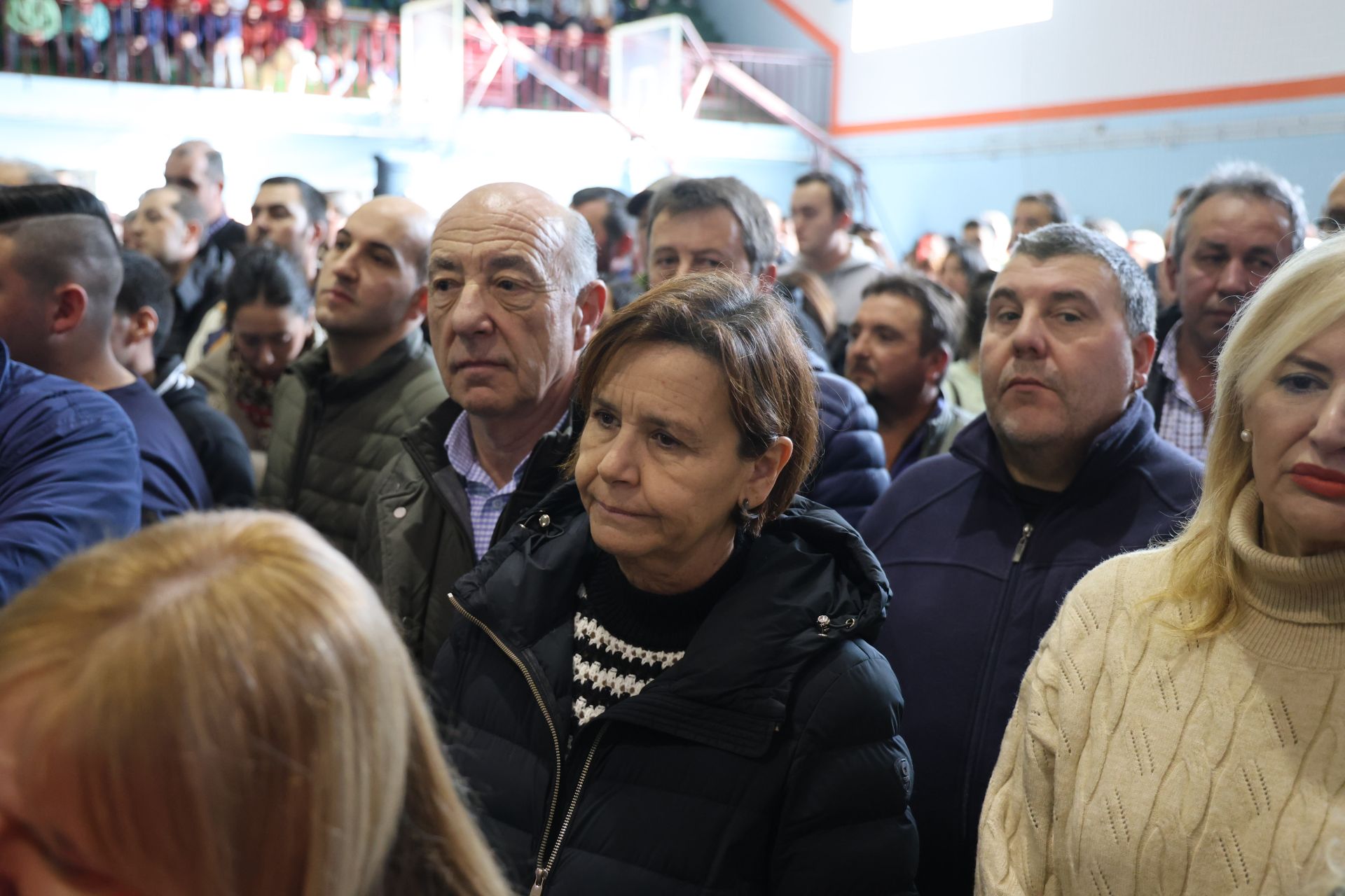 Tensión, enfado e indignación en el encuentro entre ganaderos y el Principado