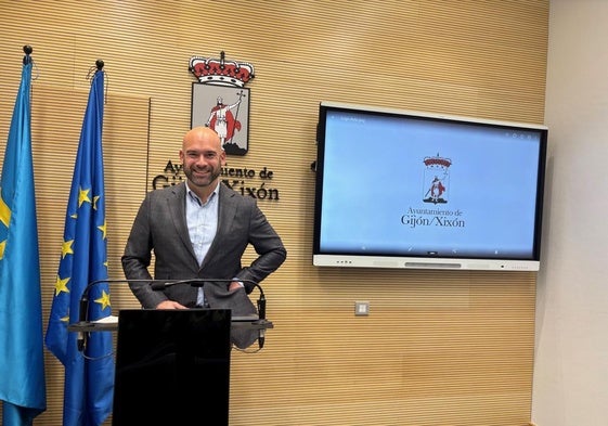 Jesús Martínez Salvador durante la rueda de prensa tras la Junta de Gobierno Ordinaria.