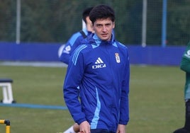 Carlos Dotor, en un entrenamiento del Real Oviedo esta semana.