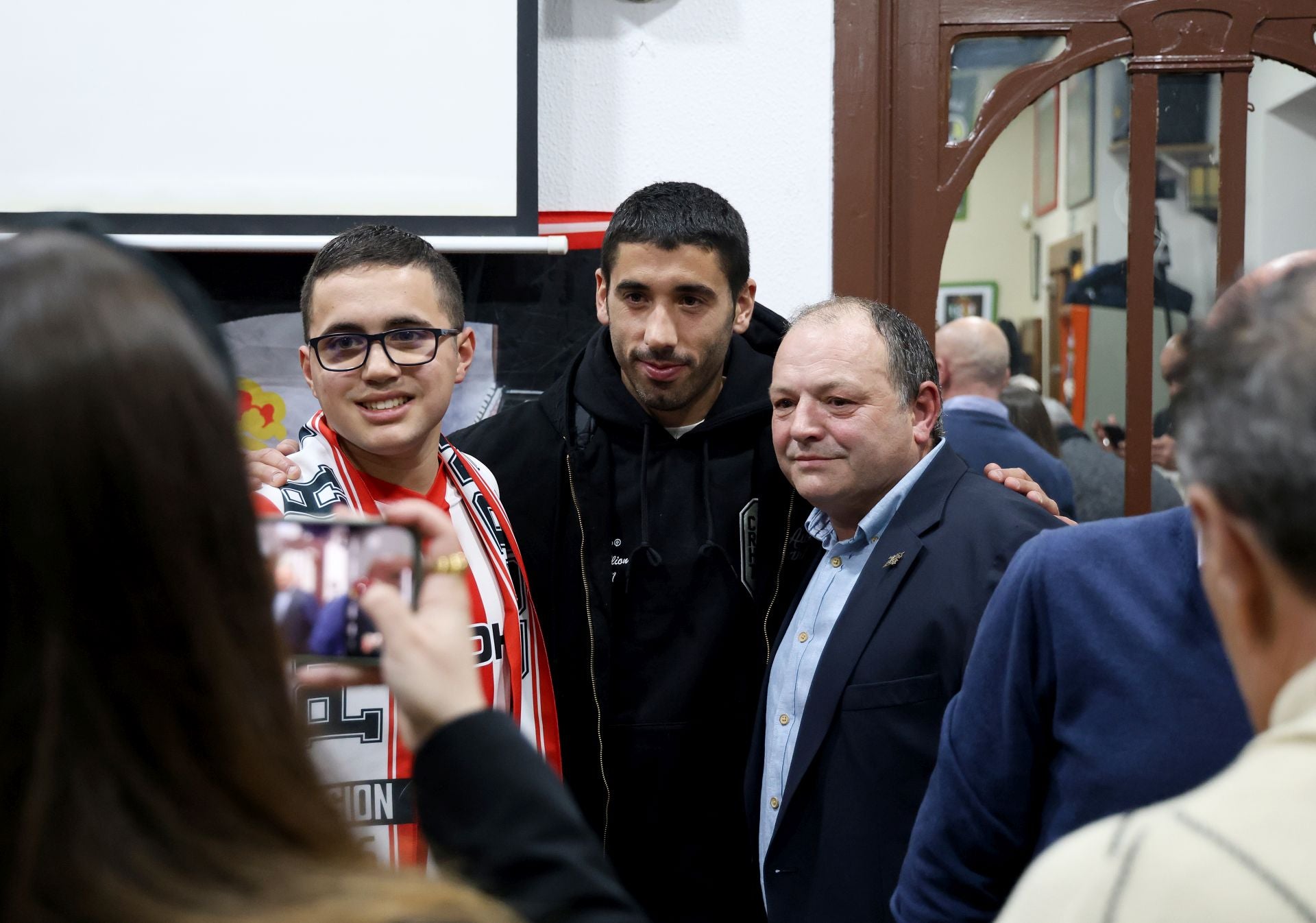 El día que Cornellana vio nacer a su peña sportinguista