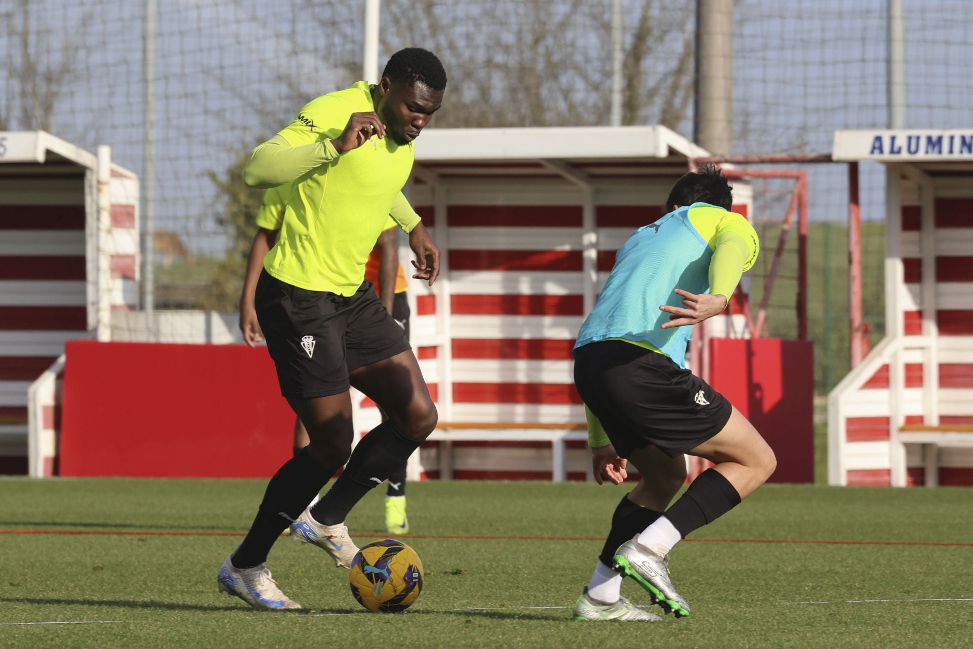 Entrenamiento del Sporting de Gijón (23/01/2025)