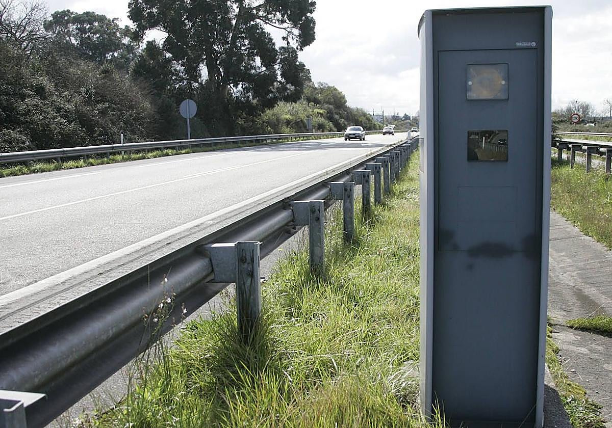 La DGT pone tres nuevos radares en Asturias y desvela las ubicaciones