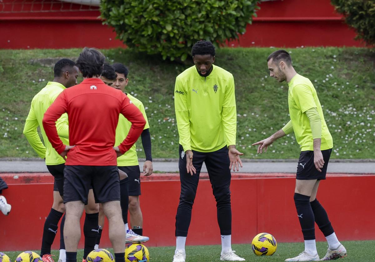 Entrenamiento del Sporting de Gijón (24-01-2025)