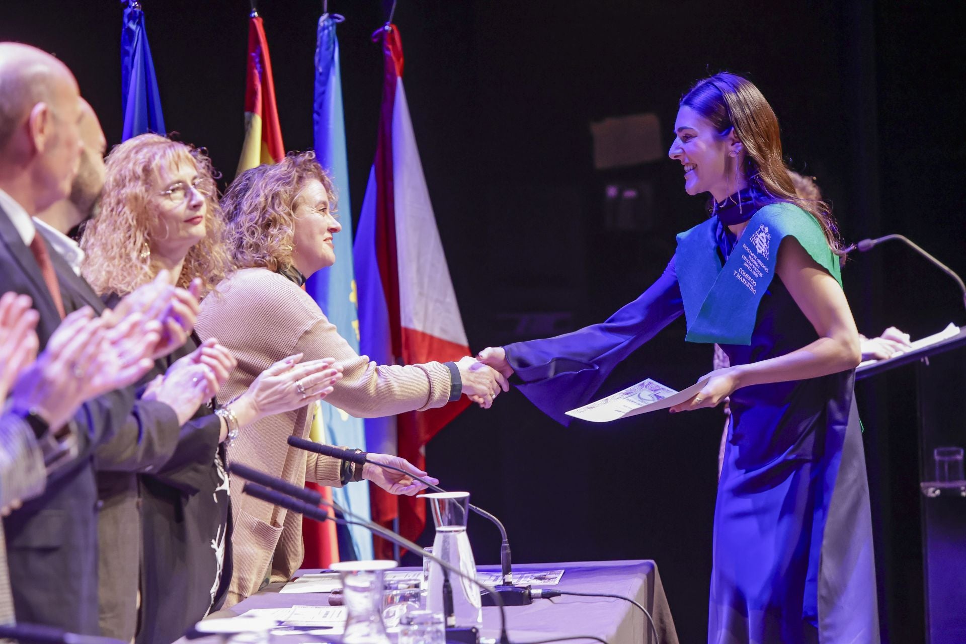 Acto de graduación de los alumnos de la Facultad de Comercio, Turismo y Ciencias Sociales Jovellanos