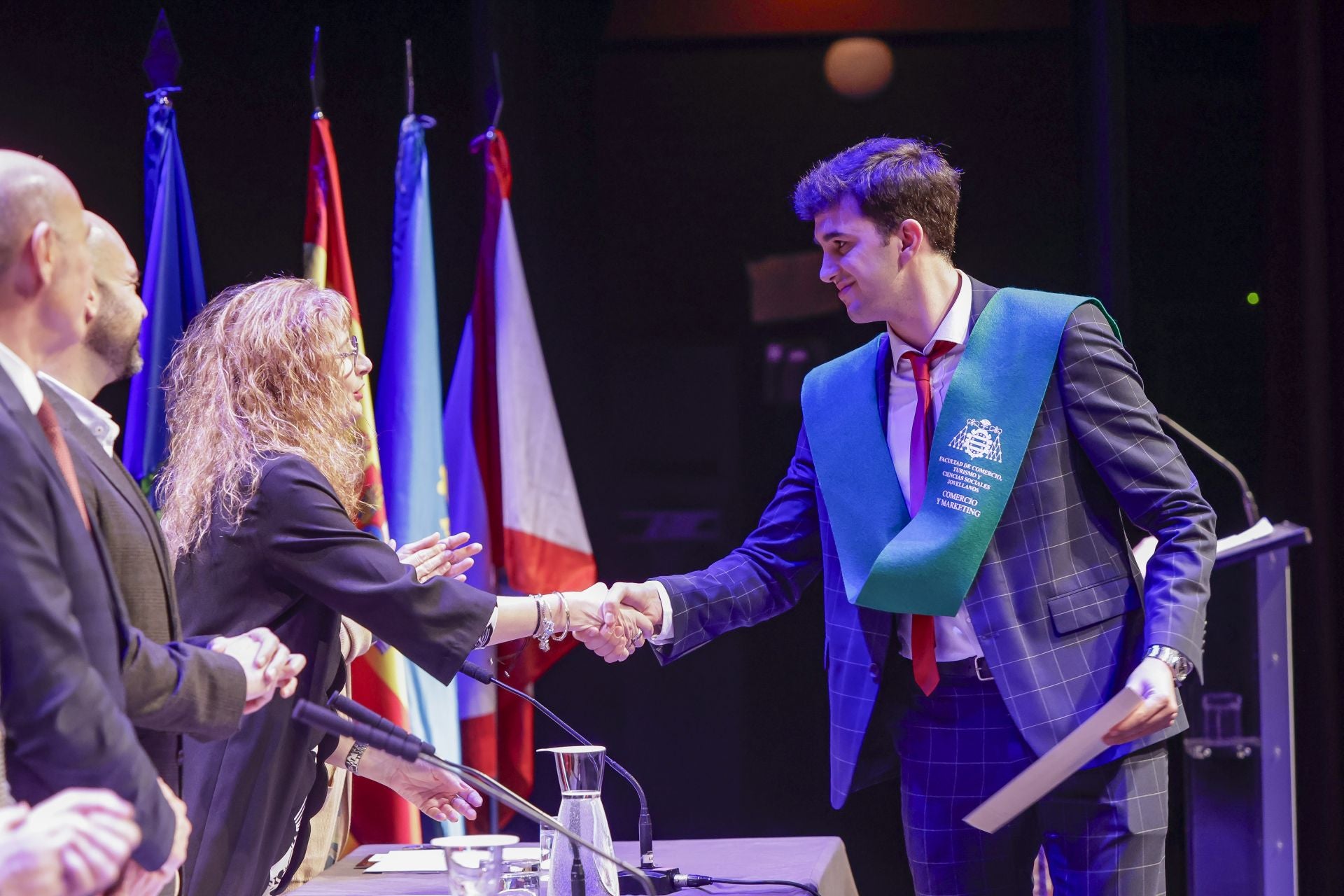 Acto de graduación de los alumnos de la Facultad de Comercio, Turismo y Ciencias Sociales Jovellanos