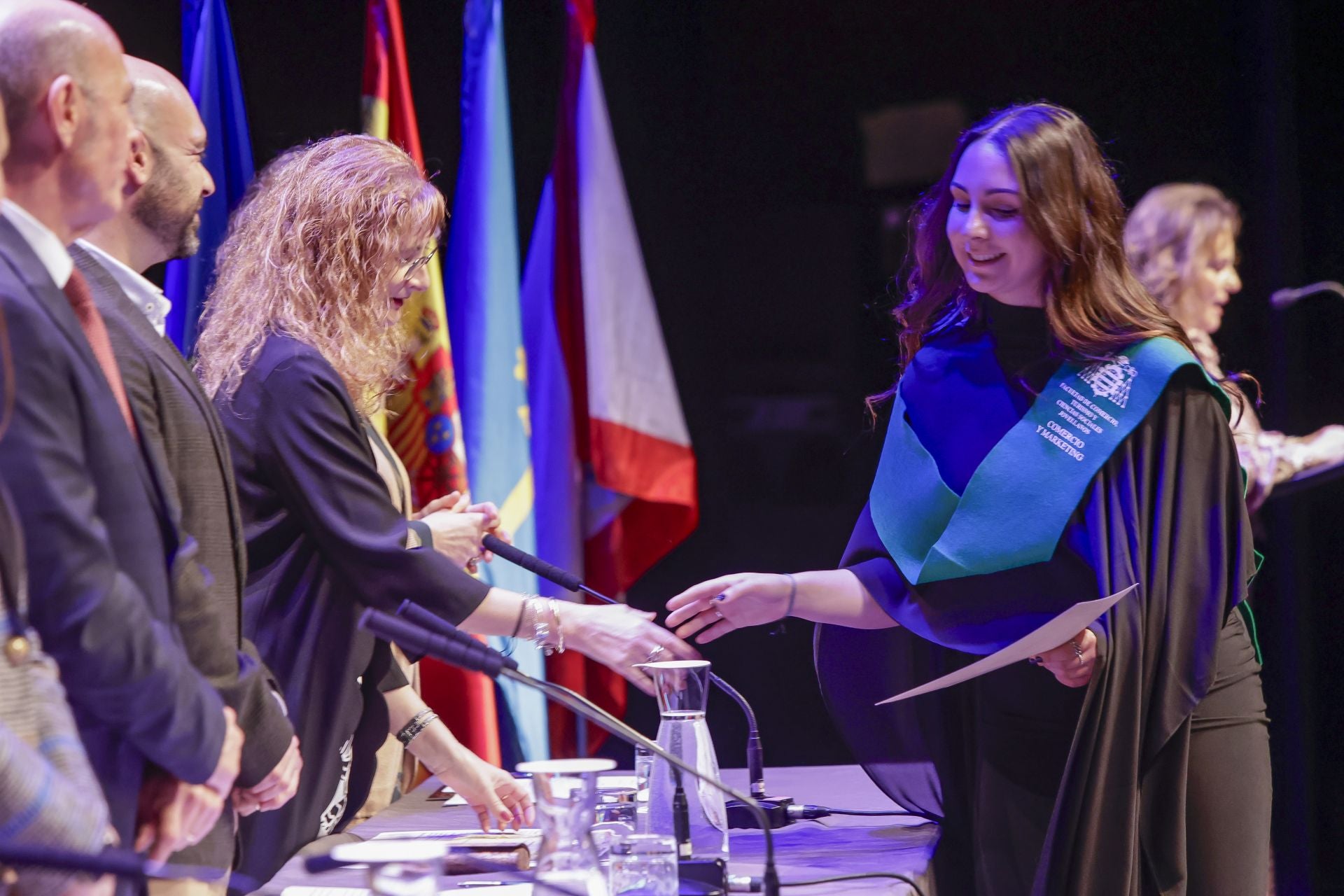 Acto de graduación de los alumnos de la Facultad de Comercio, Turismo y Ciencias Sociales Jovellanos