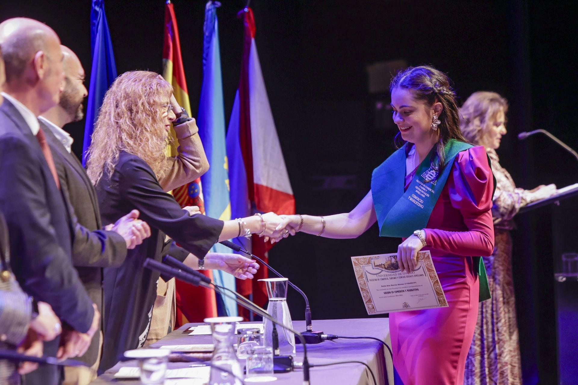 Acto de graduación de los alumnos de la Facultad de Comercio, Turismo y Ciencias Sociales Jovellanos