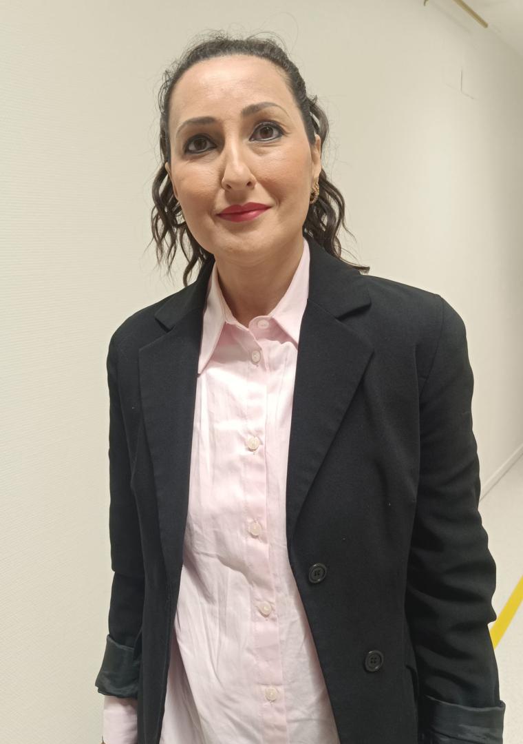 Imagen - Montserrat Pérez, enfermera y paciente, participó esta mañana en la Jornada de Actualización en Cáncer de Mama celebrada en el Hospital de Cabueñes.