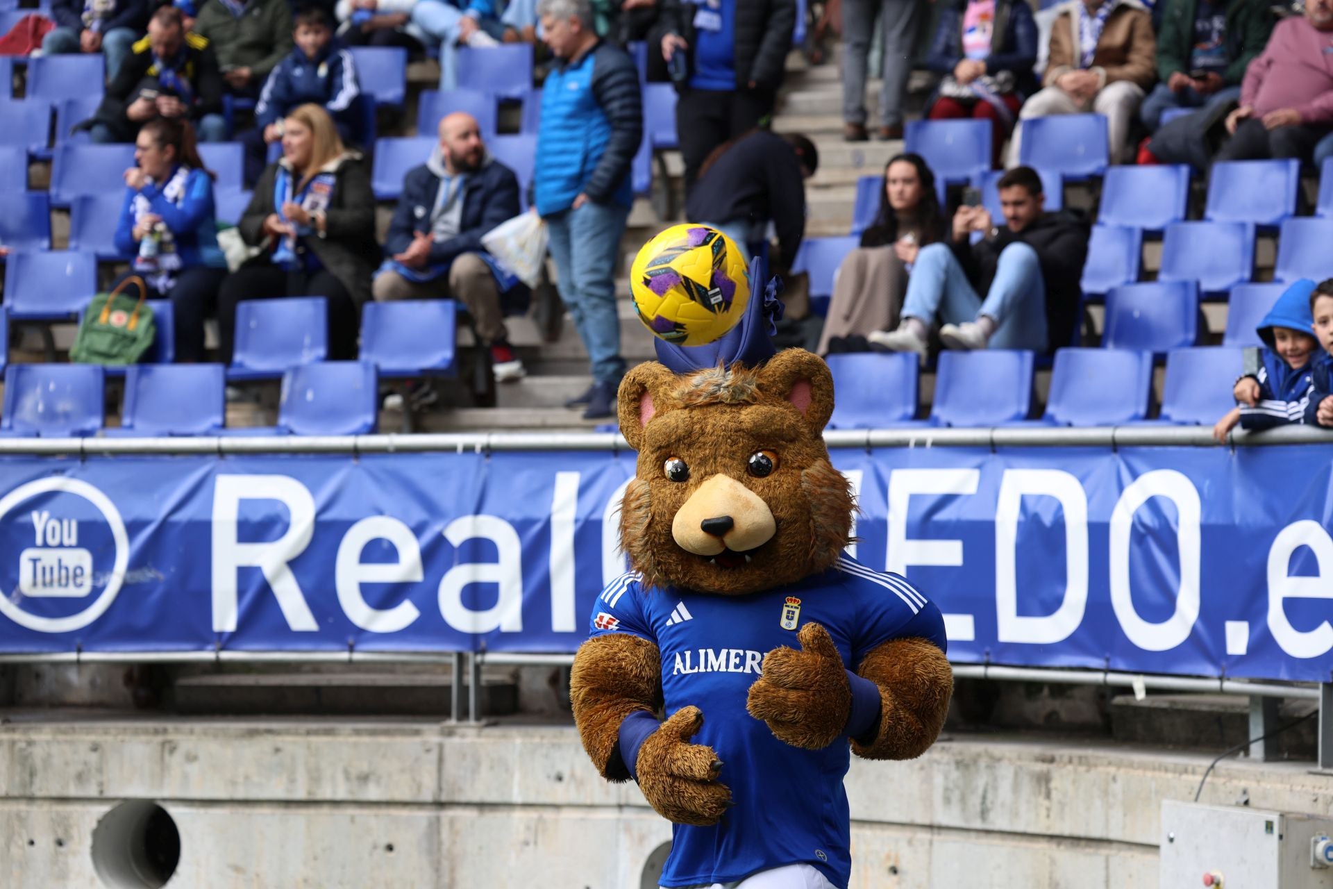 Fotos: ¿Estuviste en el Real Oviedo - Castellón? ¡Búscate!