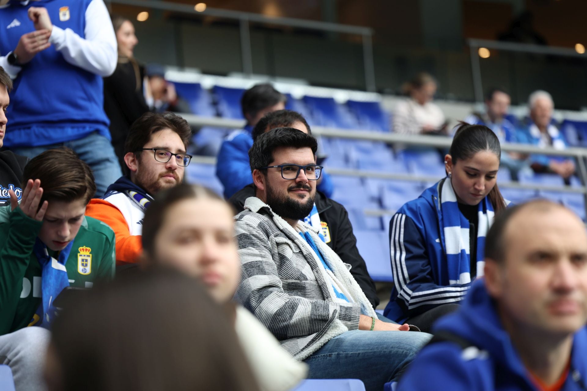 Fotos: ¿Estuviste en el Real Oviedo - Castellón? ¡Búscate!