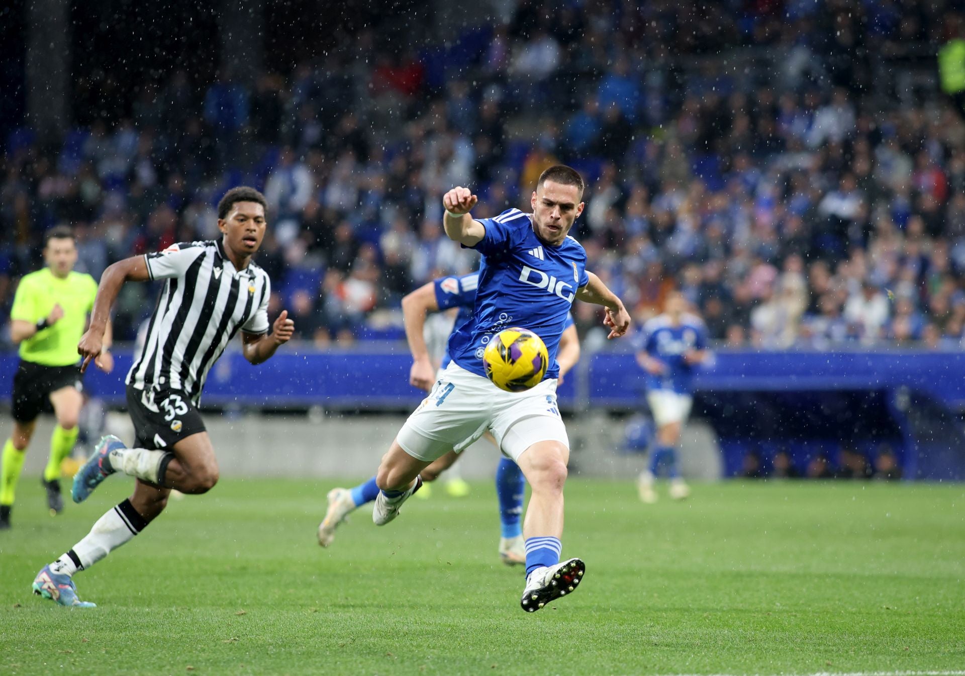 El Real Oviedo 1-0 Castellón, en imágenes