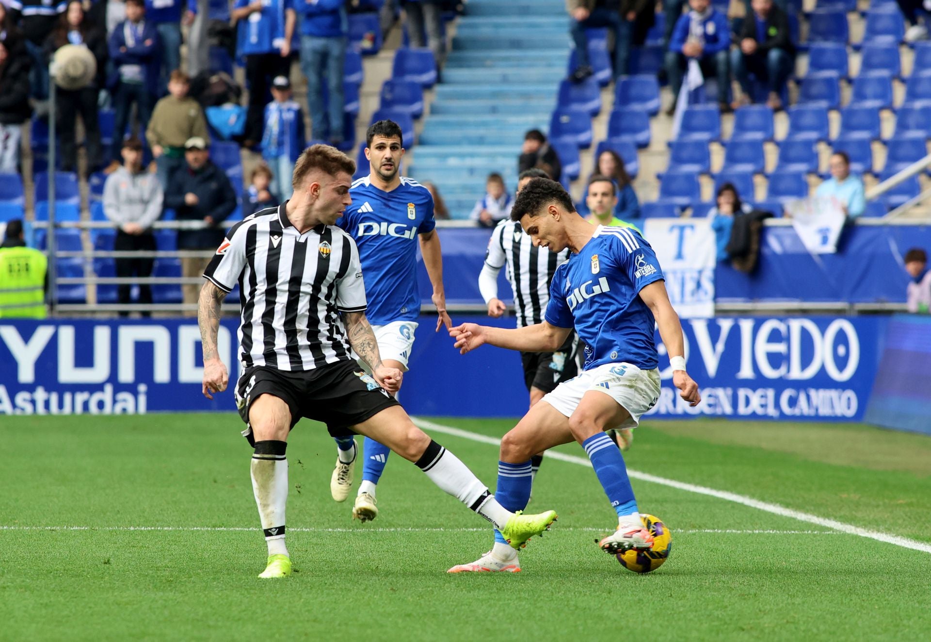 El Real Oviedo 1-0 Castellón, en imágenes