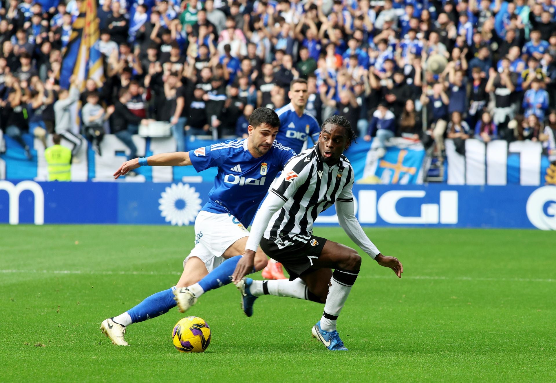 El Real Oviedo 1-0 Castellón, en imágenes