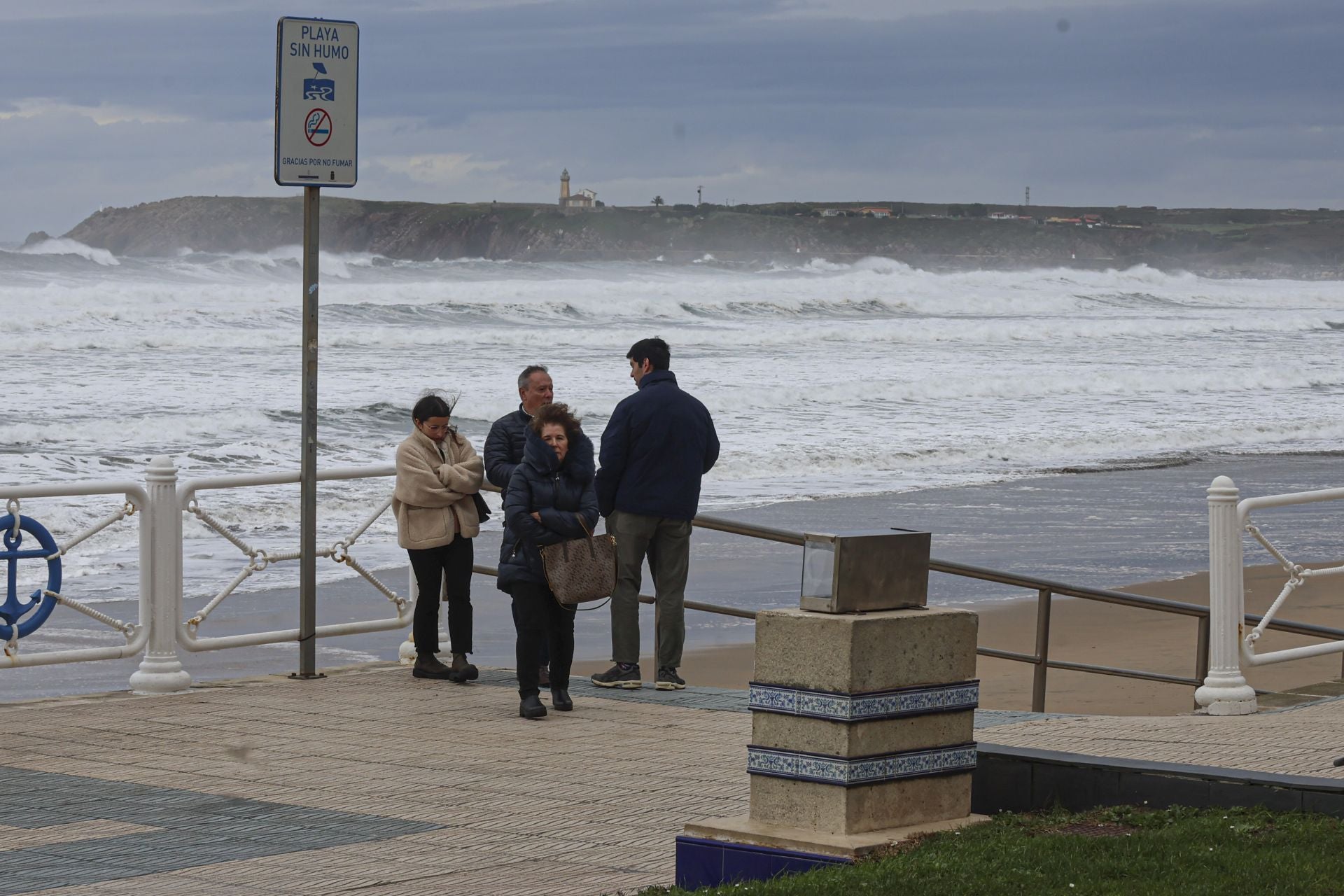 La borrasca &#039;Herminia&#039; golpea Asturias: los efectos del fuerte viento