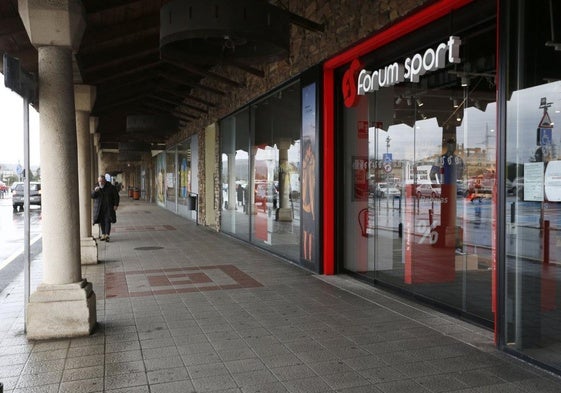 La tienda de Forum en ParqueAstur cierra sus puertas.