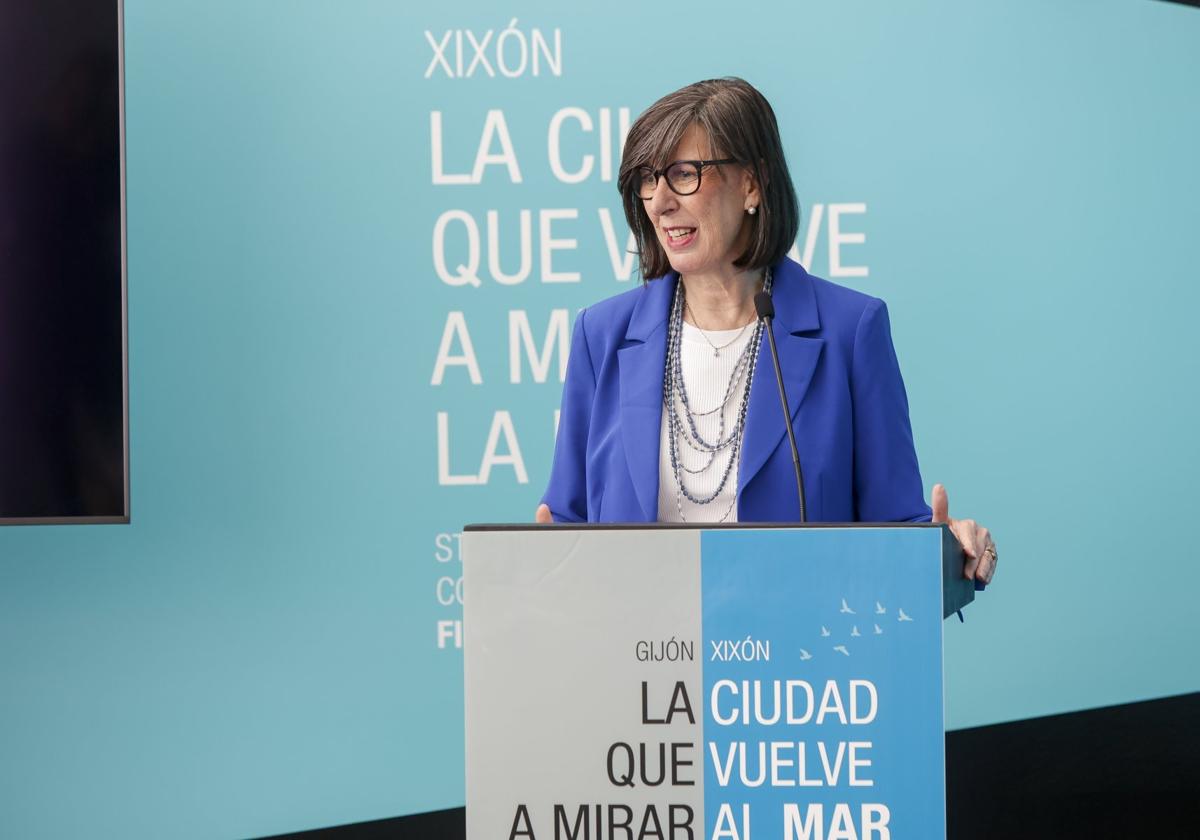 Nieves Roqueñí, en el estand de Gijón de la última Fidma.