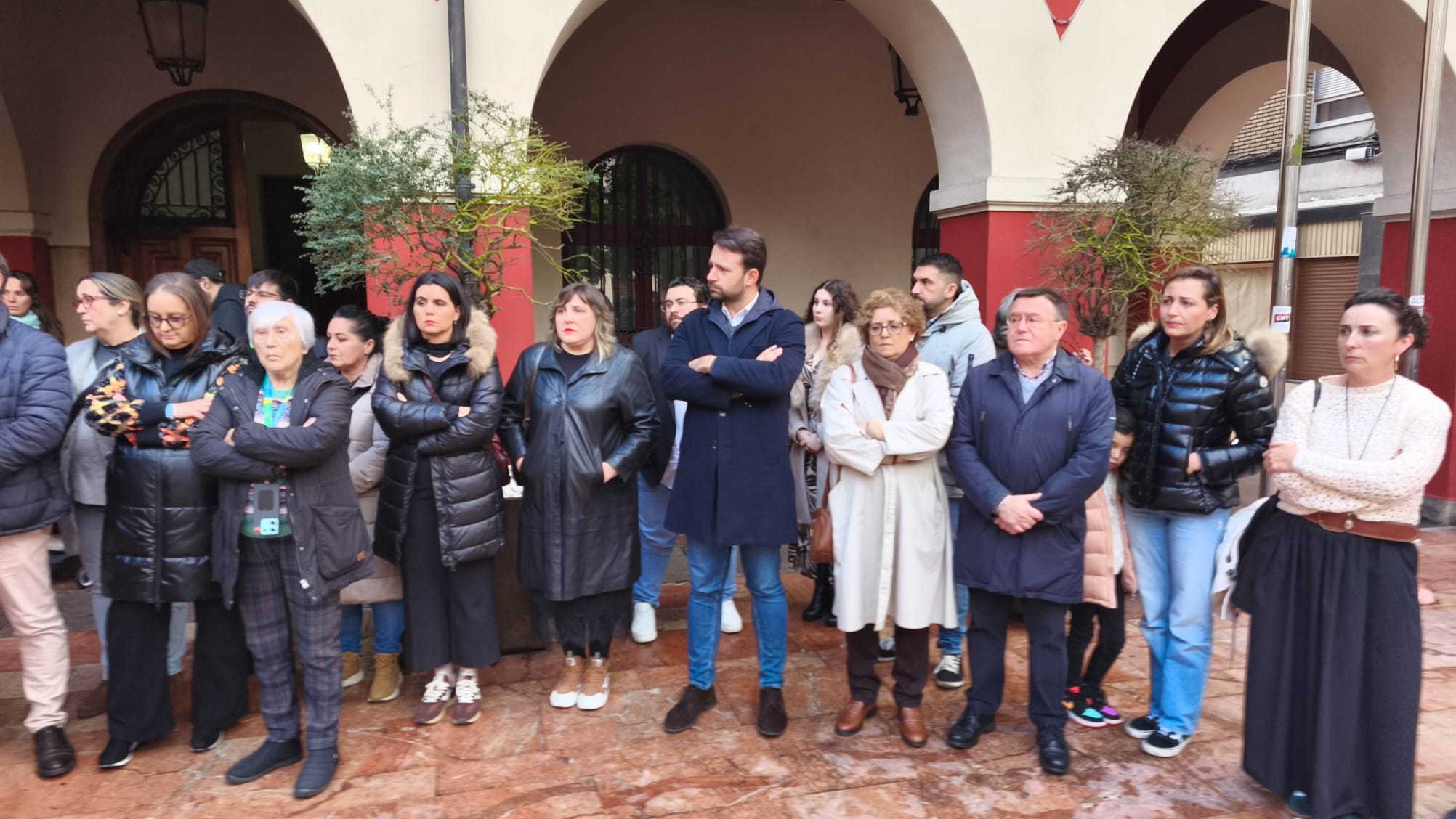 Multitudinaria manifestación en Langreo en repulsa por el asesinato machista