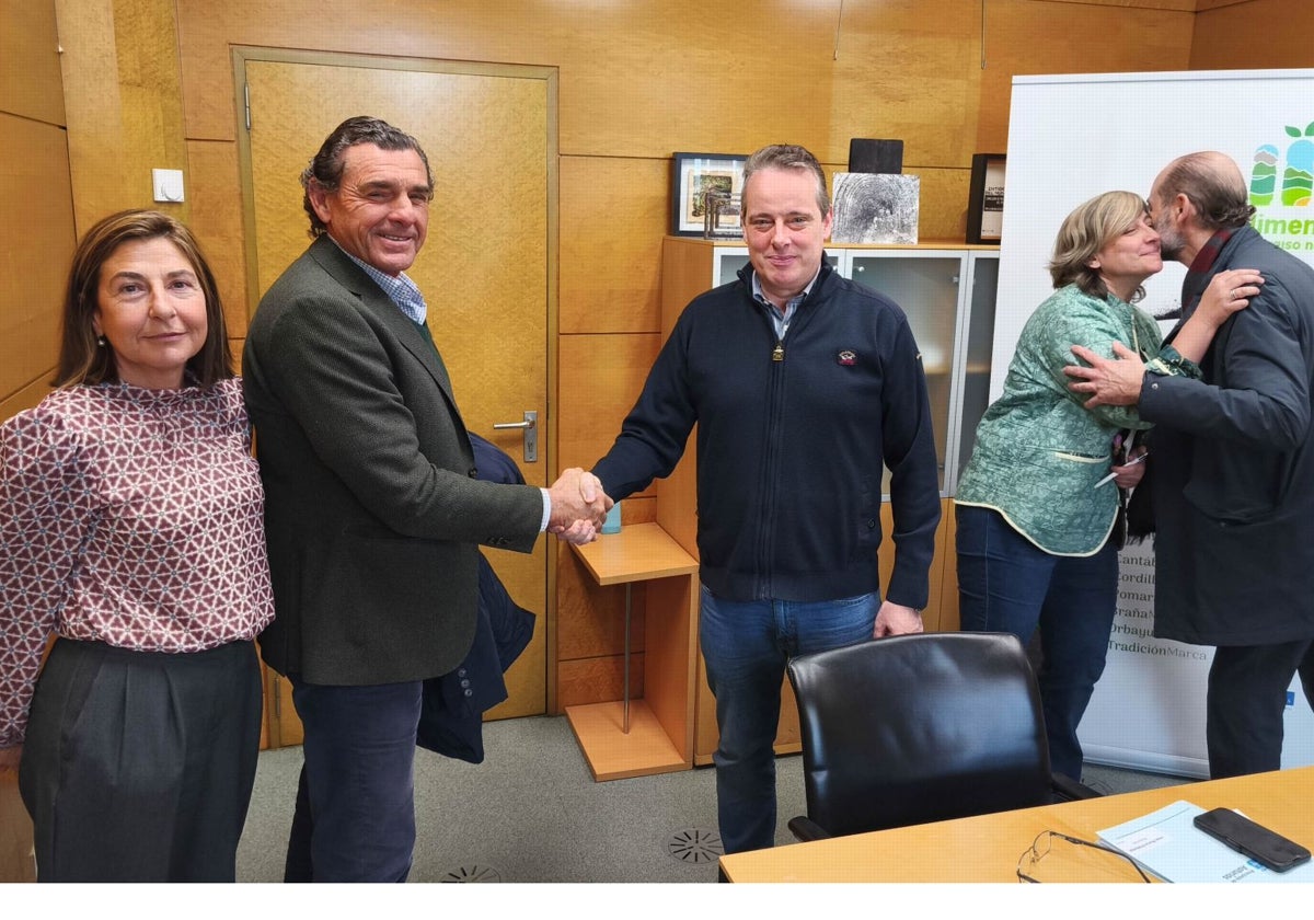 Reunión de Medio Rural con el Colegio de Veterinarios de Asturias.