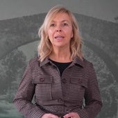 Sara Rouco, portavoz de Vox en el Ayuntamiento de Gijón, felicita a EL COMERCIO
