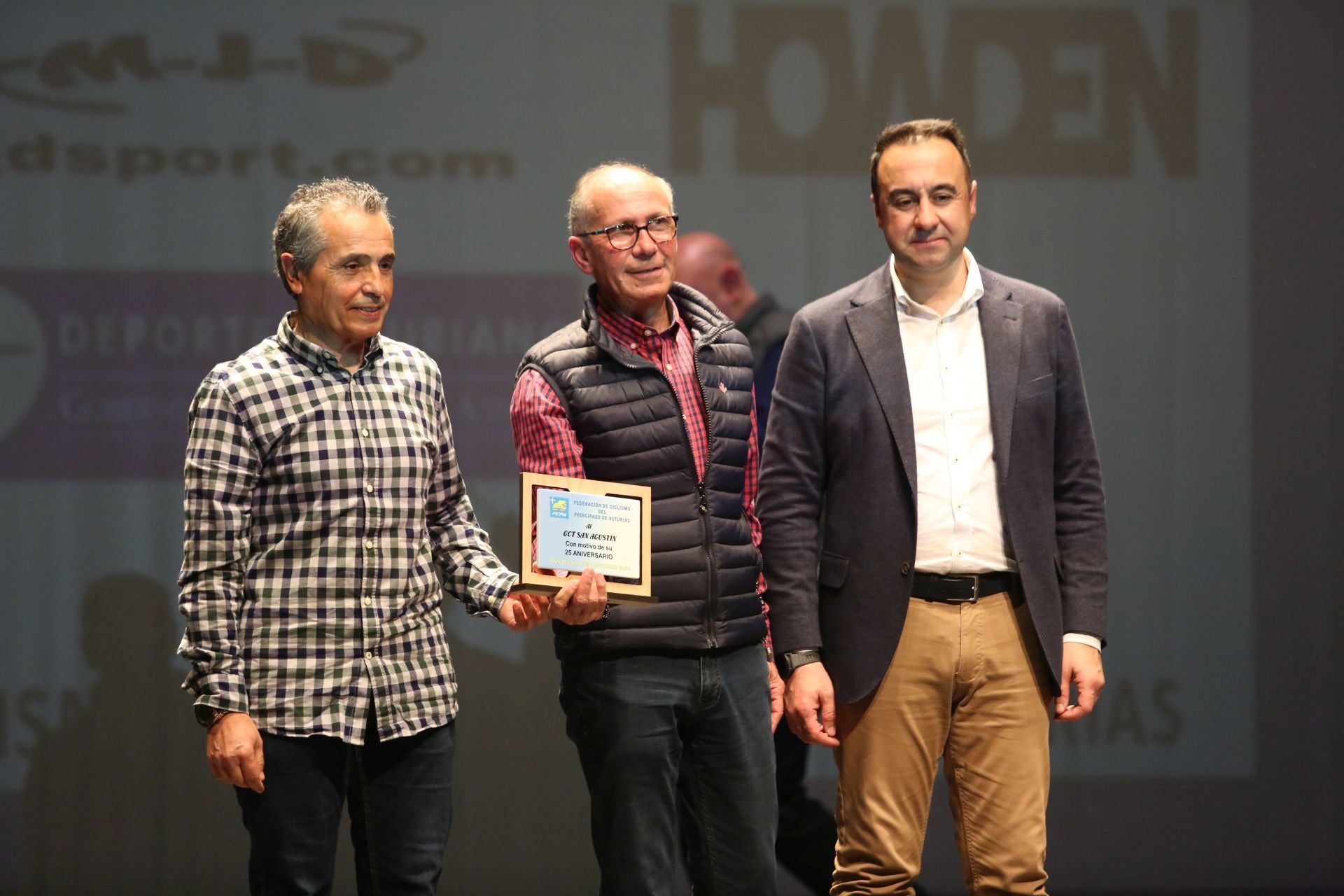 La gran fiesta del ciclismo asturiano