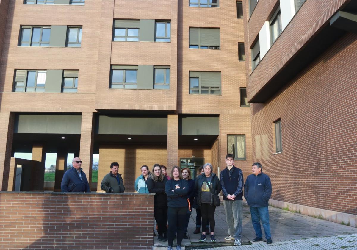 16 familias con alquileres en un edificio de Gijón temen su desalojo en bloque