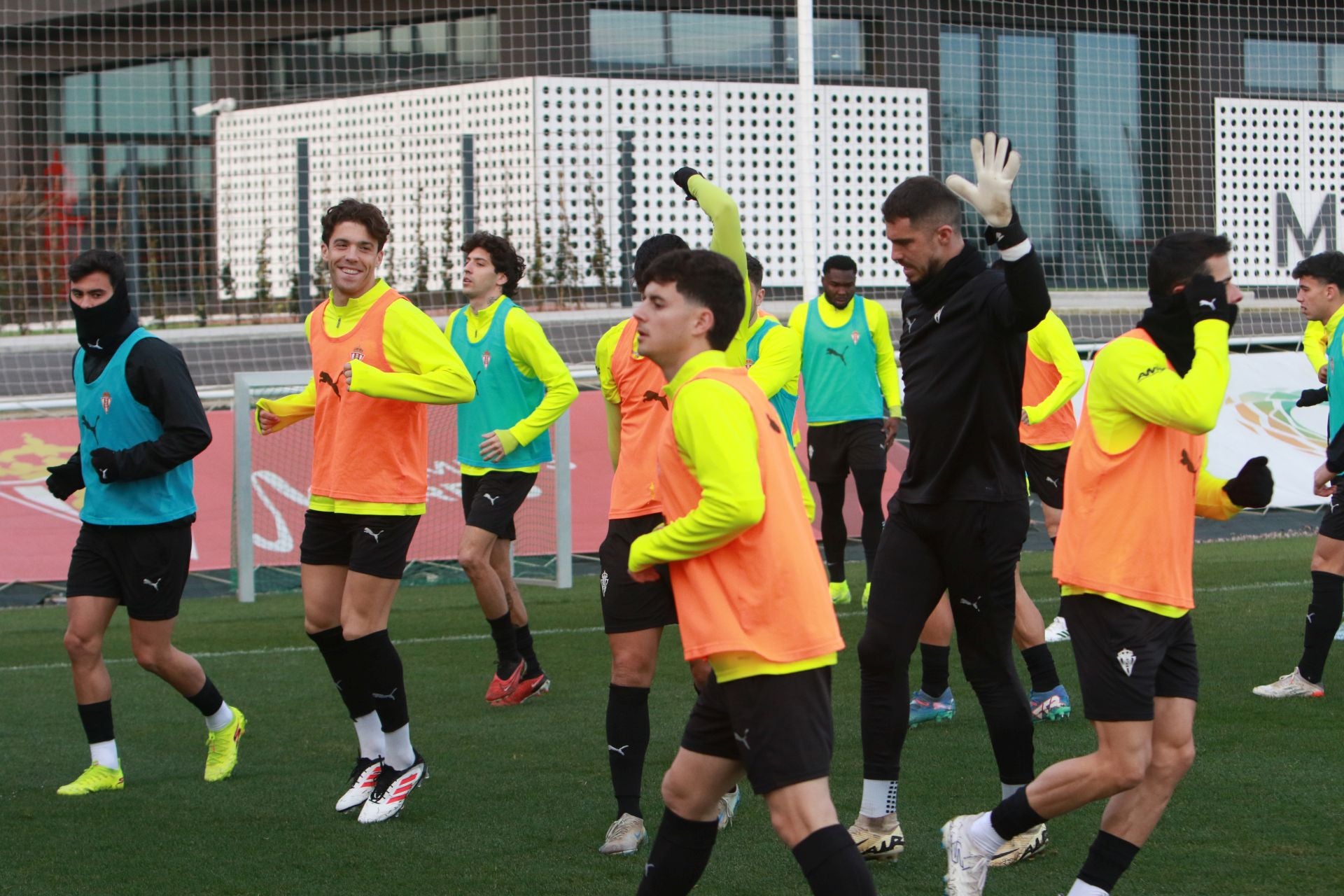 Entrenamiento del Sporting (15/02/2025)