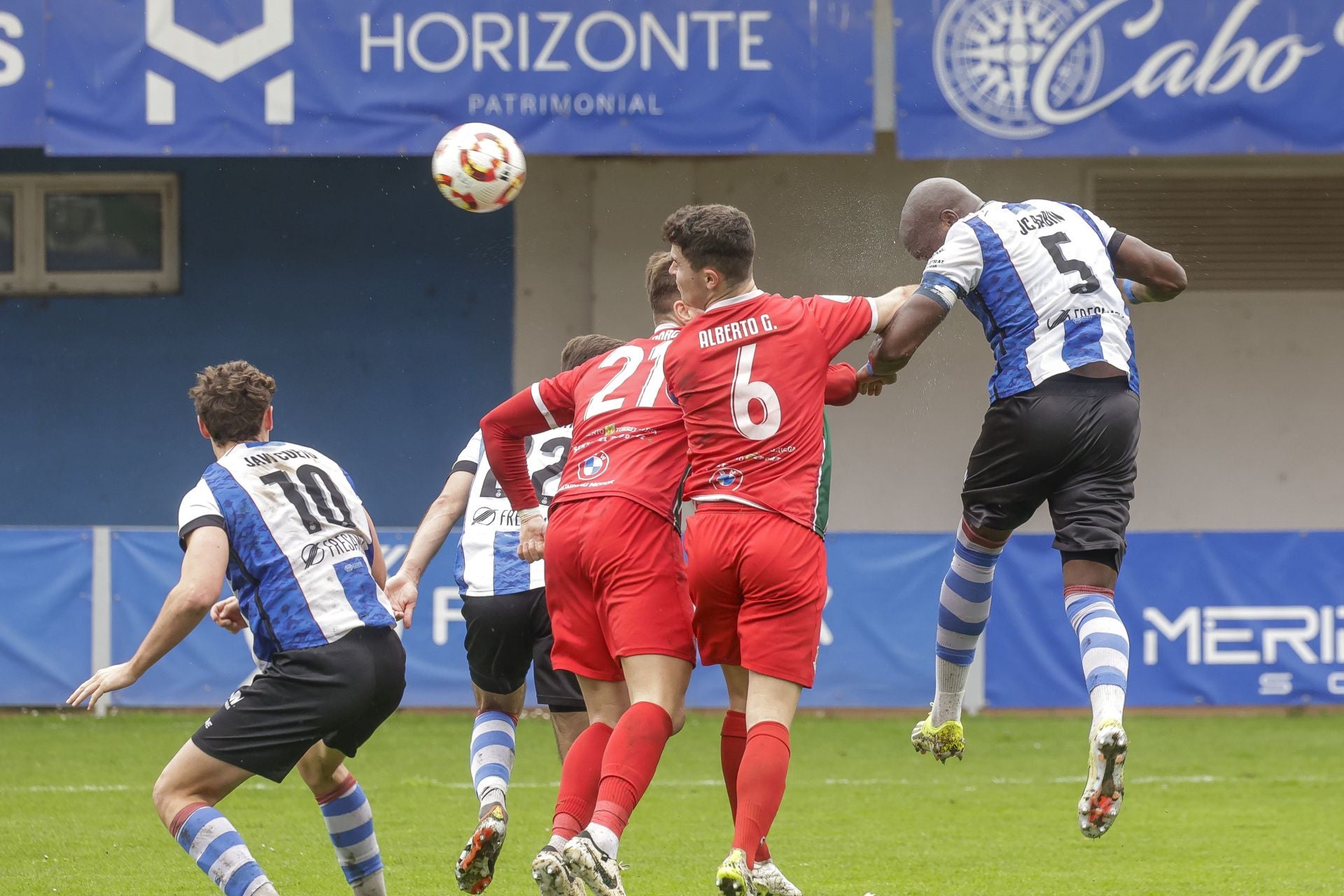 Las mejores imágenes del Real Avilés (2-2) Gimnástica