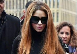 Shakira, hospitalizada de urgencia, suspende su concierto en Lima