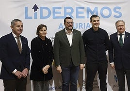 Pedro López Ferrer, Carmen Moriyón, Adrián Barbón, Tomás Güell y Álvaro Alonso.