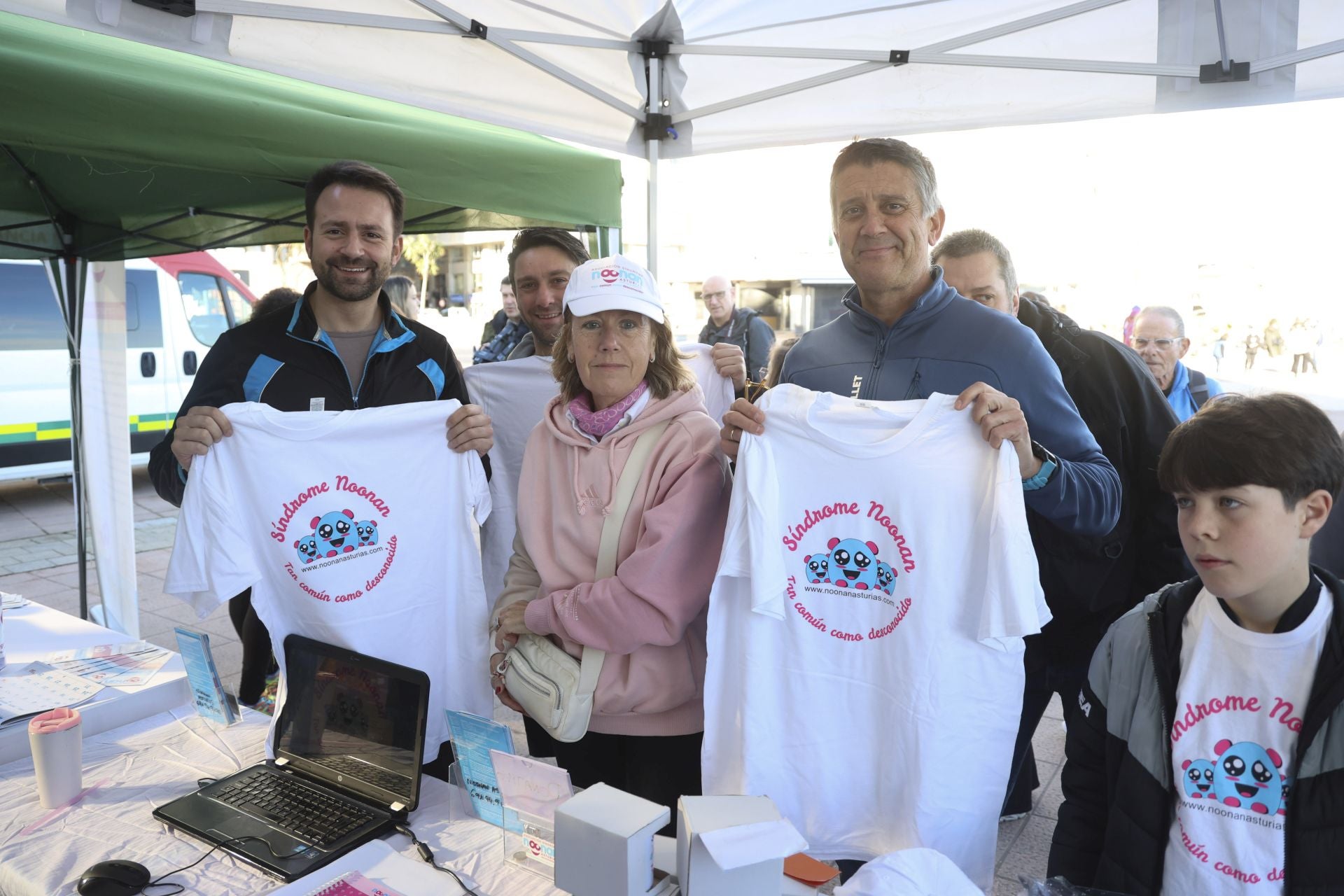 Fotos: Marcha solidaria para dar visibilidad al síndrome de Noonan