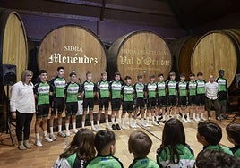 El equipo júnior de Las Mestas.