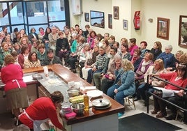 Taller de la Asociación de Amas de Casa en Pola de Siero.