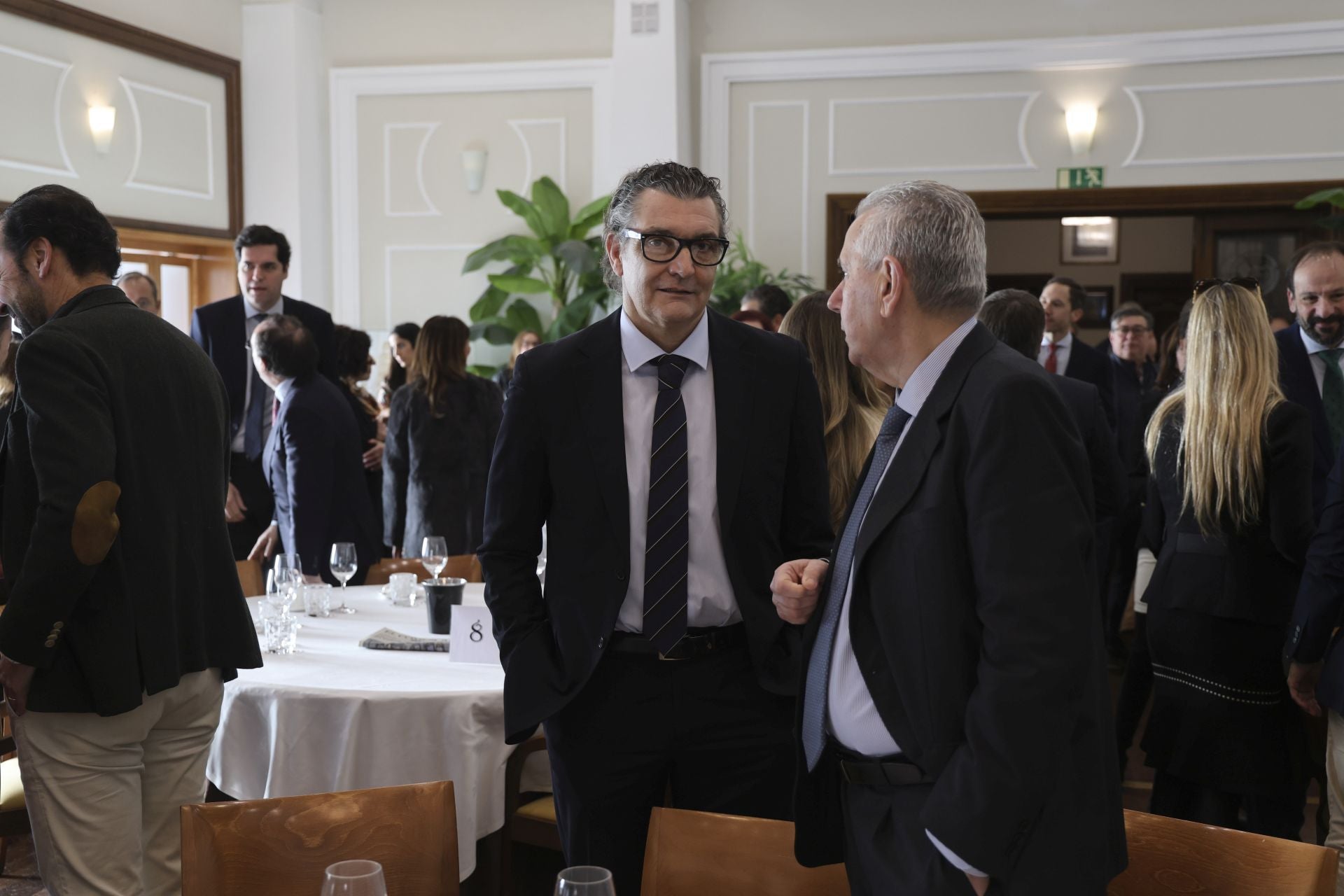 Así fue el encuentro de Adrián Barbón con EL COMERCIO