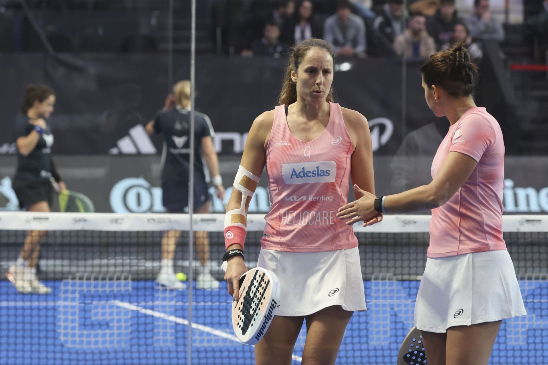 ¿Estuviste en la final femenina del Gijón Premier Padel? ¡Búscate en las fotos!